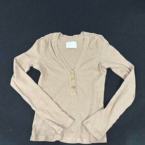 Citizens of Hunanity long sleeve top 
Made in USA
💯 %cotton